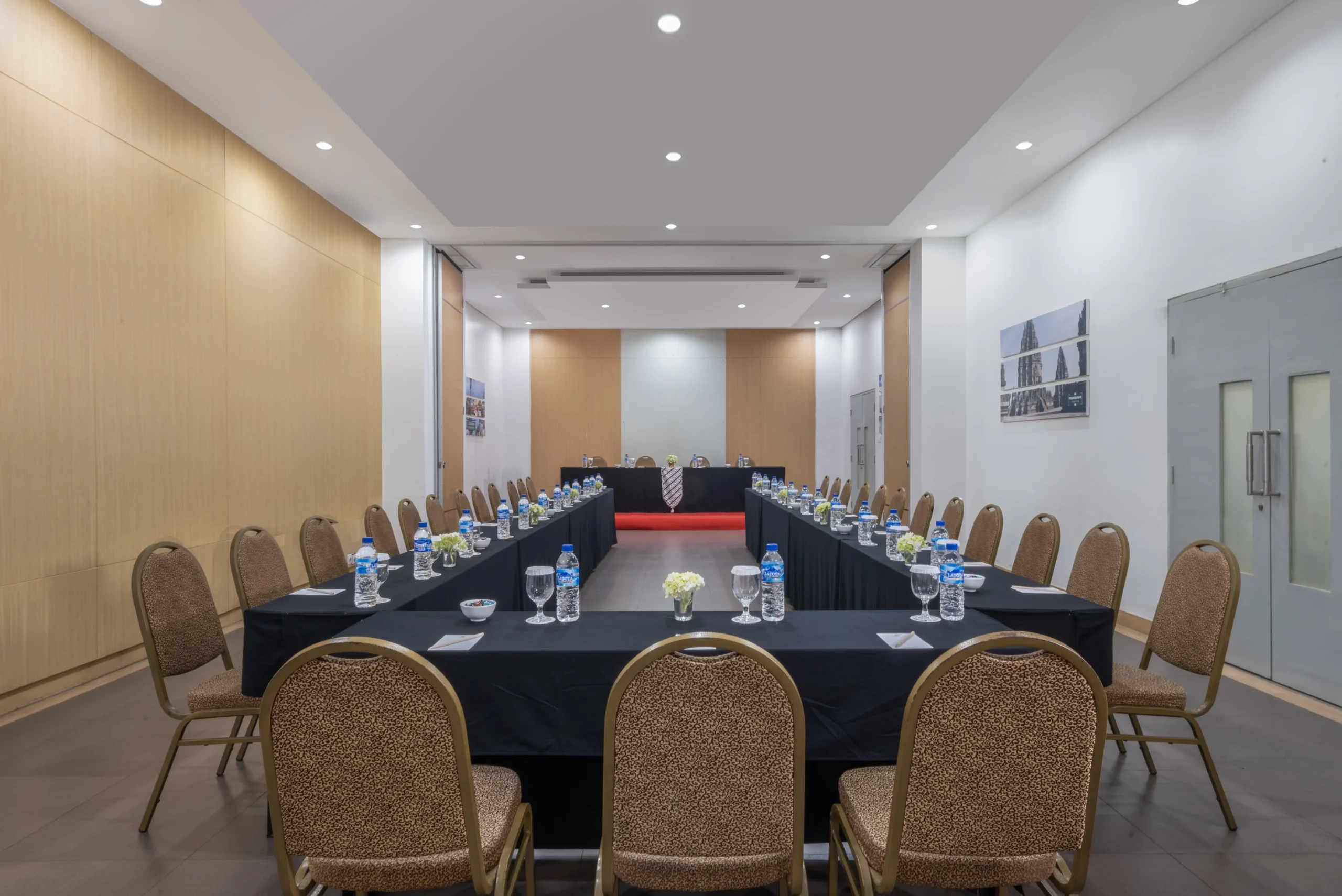 Meeting Rooms